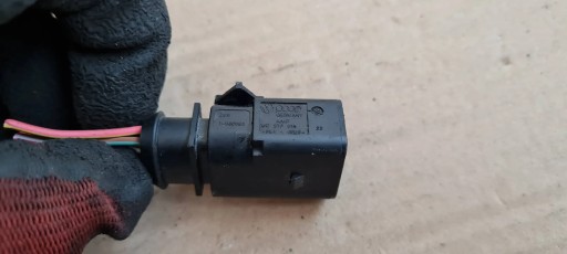 A5 8W PLUG CUBE 1J0973814 VW AUDI A4 B9 8W A5 Q7 4M Q5 80A