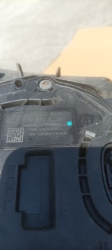 product-additional-image