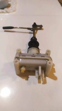 product-additional-image
