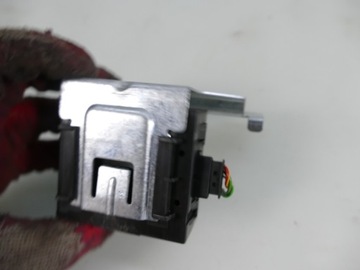 product-additional-image
